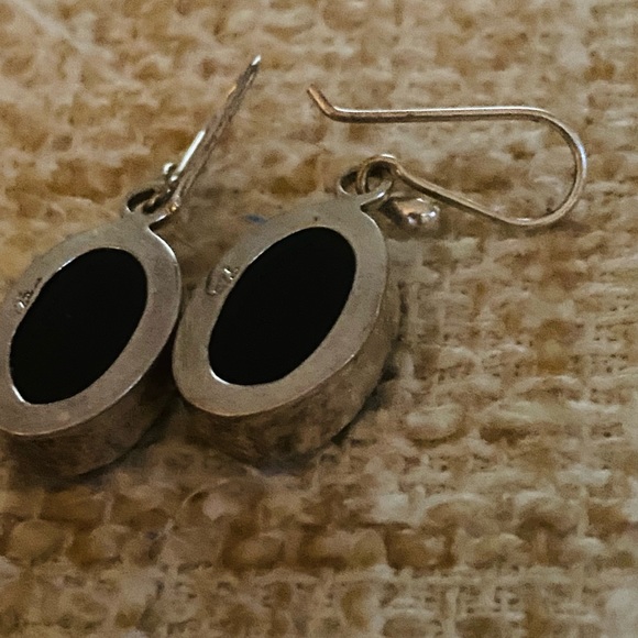 Vintage Real Silver Earrings - Picture 7 of 7